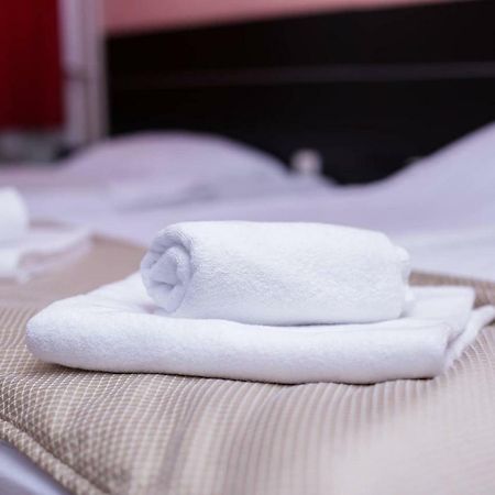 Hotel Beograd - Yu Lukavica Екстериор снимка