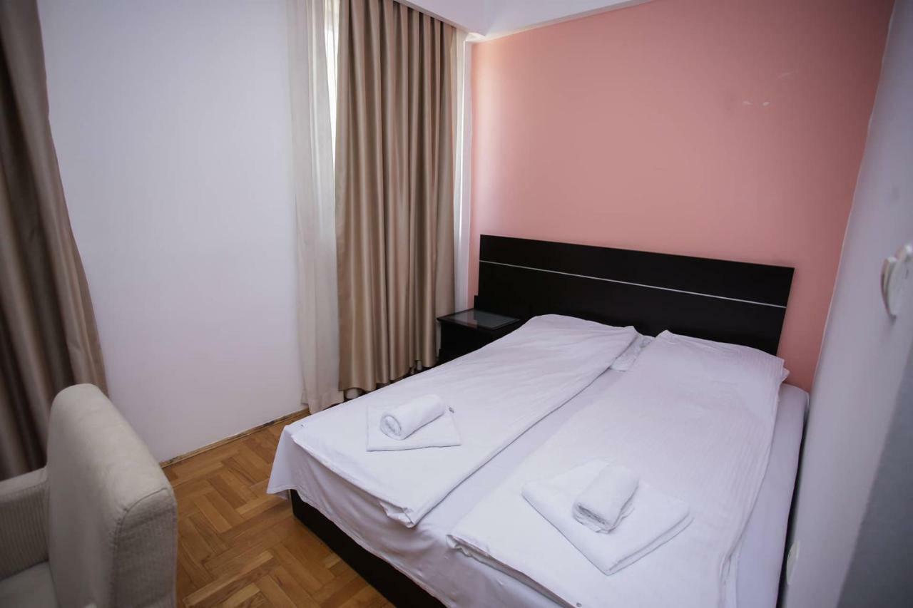Hotel Beograd - Yu Lukavica Екстериор снимка